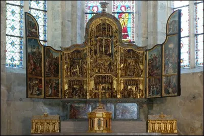 Qui a construit le retable de l'&eacute;glise ?