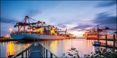 Le ... de Toulon est sublime.