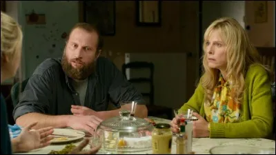 Karin Viard et François Damiens sont les parents de Louane Emera dans ....