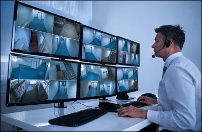 Choisissez la bonne réponse, sur le mot épelé : ZOOM.