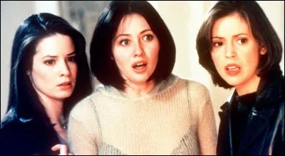 Dans la saison 1, Claire, l'ancienne patronne de Prue, était-elle maléfique ?