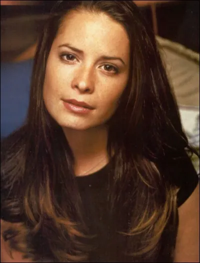 Piper a-t-elle été gérante d'une boîte de nuit le P3 ?