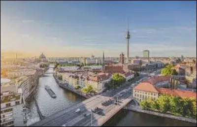 Ma capitale est Berlin.
