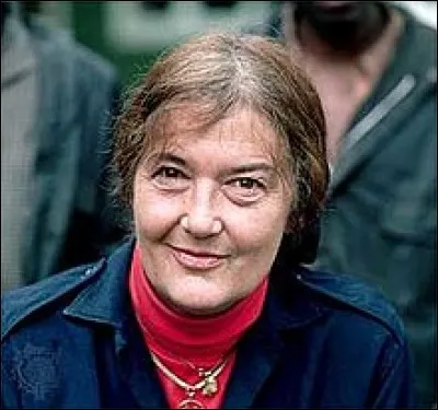 Dian Fossey, morte assassinée en 1985 a consacrée sa vie à protéger une espèce animale, laquelle ?