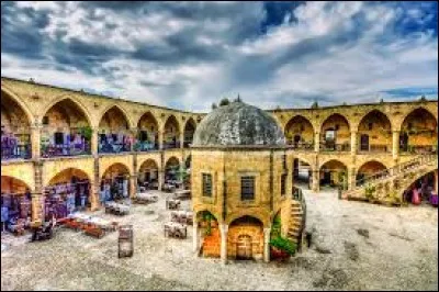 Le caravansérail "Büyük Han" est dans mon pays.