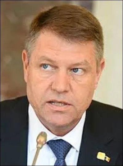 "Klaus Iohannis" est mon président.