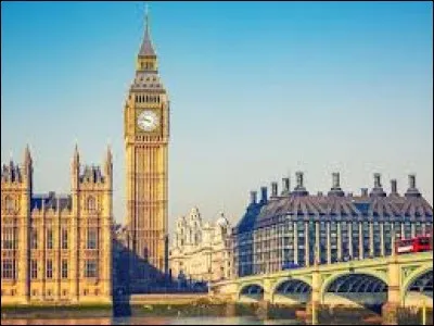 Dans mon pays, on peut observer le "Big Ben".