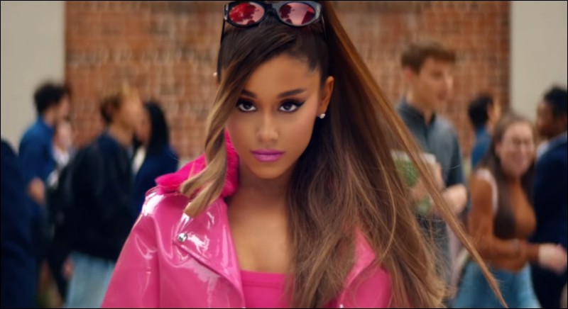 Combien de versions différentes (de secours) de la chanson “Thank u, next”, Ariana avait-elle prévues ?