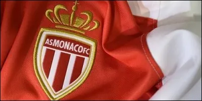Qui est le jeune joueur qui est arrivé de l'AS Monaco pour 180 millions d'euros en 2017 le 31 août ?