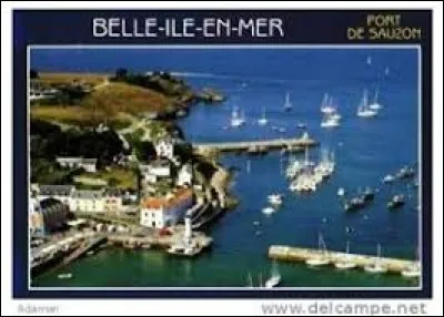 Belle-Île-en -Mer est une île de l'Océan Atlantique située en Charente-Maritime.