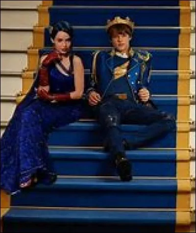 Que demande Evie à Ben ?