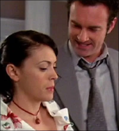 Dans la saison 5 épisode 11 : Cole a en sa possession :