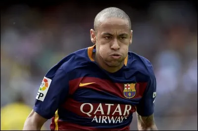 Qui est ce joueur du Brésil ?