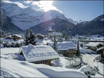 Journée très ensoleillée sur la neige scintillante de la station des Diablerets ! Où sommes-nous ?