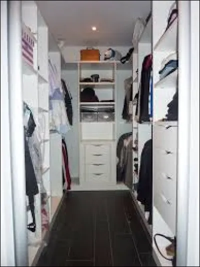 Quelle est la bonne orthographe ? 
► une pièce ___________.