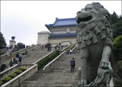 Quelle c�l�bre dynastie imp�riale a r�gn� entre 1368 et 1644 ?