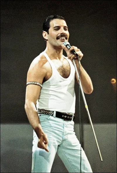 Quel est le vrai nom de Freddie Mercury ?