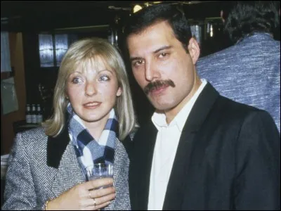 Comment s'appelle l'ex femme de Freddie Mercury ?