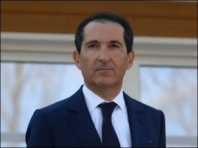 Cet homme d'affaires et entrepreneur franco-israélien, résident en Suisse est le président-fondateur d'Altice, groupe multinational présent dans les télécoms, les contenus, les médias, le divertissement et la publicité. C'est ...