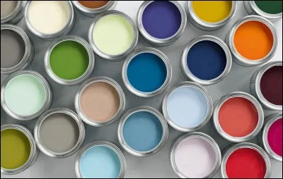 Si un litre de peinture couvre 3 mètres carrés, combien de litres seront nécessaires pour un mur de 10 mètres sur 6 ?