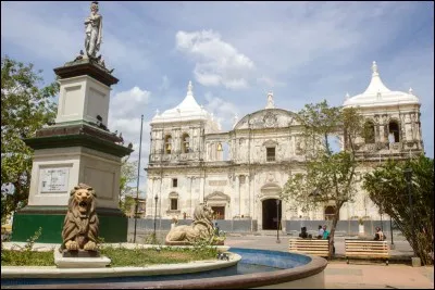 Où peut-on visiter cette cathédrale ?
