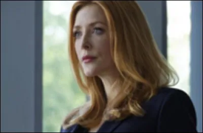 Et lors de la saison deux, avec qui est-elle ?