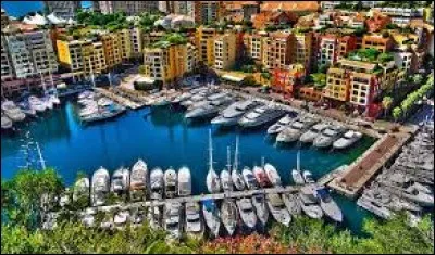 Ma capitale porte le même nom que mon pays.