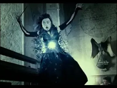 Qui tue Bellatrix Lestrange dans "Les Reliques de la mort" ?