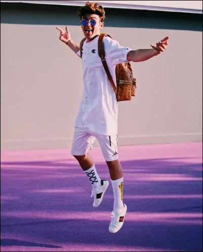 Quelle est sa boisson préférée au "Starbucks" ?