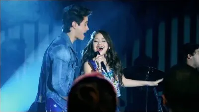 Sur cette image Luna chante...