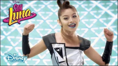 Sur cette image Luna chante...