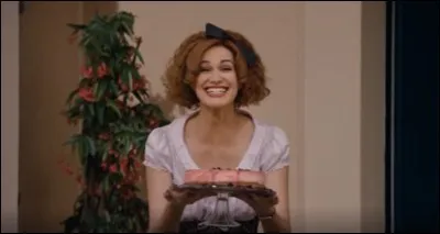 La maman de Gratin invite Ducobu et son père pour faire connaissance.
Qu'a-t-elle préparé ?