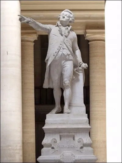 Le 7 mai, on assiste à la saisie du journal de Mirabeau interdisant la publication des comptes rendus des séances des États. Un surnom lui a été donné par l'abbé Sieyès. Lequel ?