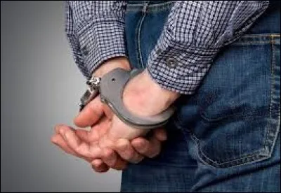 Los Angeles : A la cour de justice, les juges interdisent les larmes lors des dépositions des témoins !