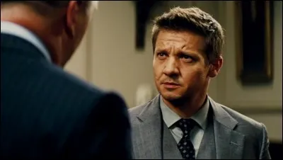 Jeremy Renner s'est cassé le poignet en faisant une cascade mais dans quel film ?