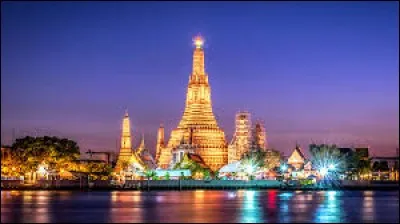 Dans la langue thaï, Bangkok, capitale du pays, est un nom composé d'un peu plus de 160 caractères.