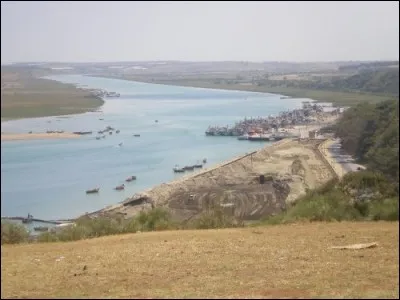 Quel fleuve marocain fait 614 km de long ?