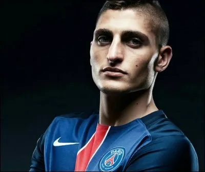 Qui est ce footballeur ?