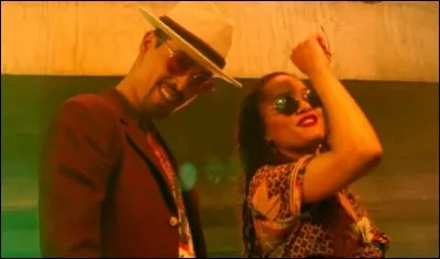 Quelle est la musique de ce clip ?