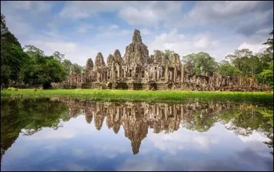 Machine horaire ou corps suspendu à un point fixe !