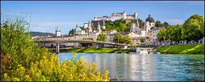 Parmi ces villes allemandes, quelle est l'intruse ?