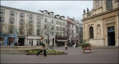 Les habitants de Rueil-Malmaison (Hauts-de-Seine) se nomment ...