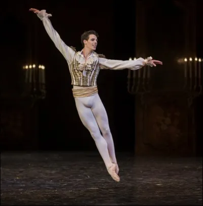 Le rêve de Tierno est de devenir danseur.