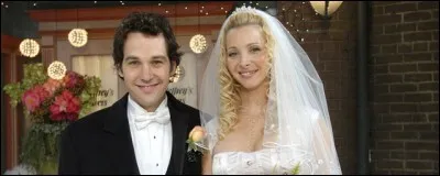 Qu'est-ce qui perturbe le mariage de Phoebe et Mike ?