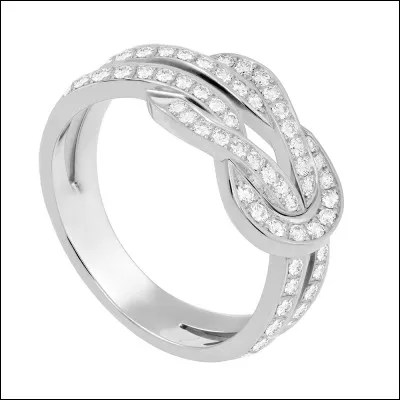 Avec qui s'est-il marié à la fin de ses études ?