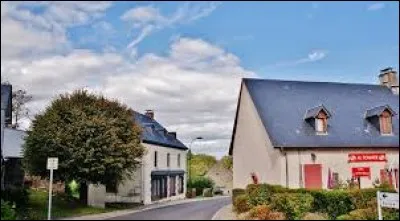Commune de Nouvelle-Aquitaine, dans l'arrondissement de Tulle, Latronche se situe dans le département ...