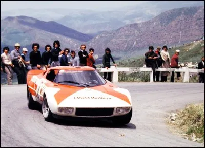 Cette voiture, qui a remporté le championnat du monde des Rallyes en 1974, 1975 et 1976, a été engagée dans des épreuves sur circuits et s'est illustrée à la Targa Florio qu'elle remporte en 1974. C'est une ...