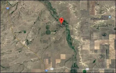 Oula ! La géographie autour de la ville de Bordeaux s'est considérablement modifiée... Que s'est-il passe-t-il ?