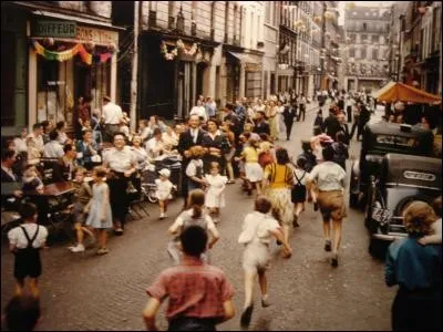 De quand date la première photo en couleur ?