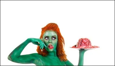 Cette déesse grecque, fut la seule des Immortels à gouter à son insu, l'infâme ragoût composé des membres de Pélops, le fils de Tantale. Qui est-elle ?